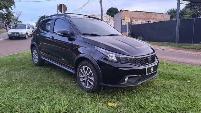 Carro Fiat Argo 2023 Trekking 1.3 (Aut.)
