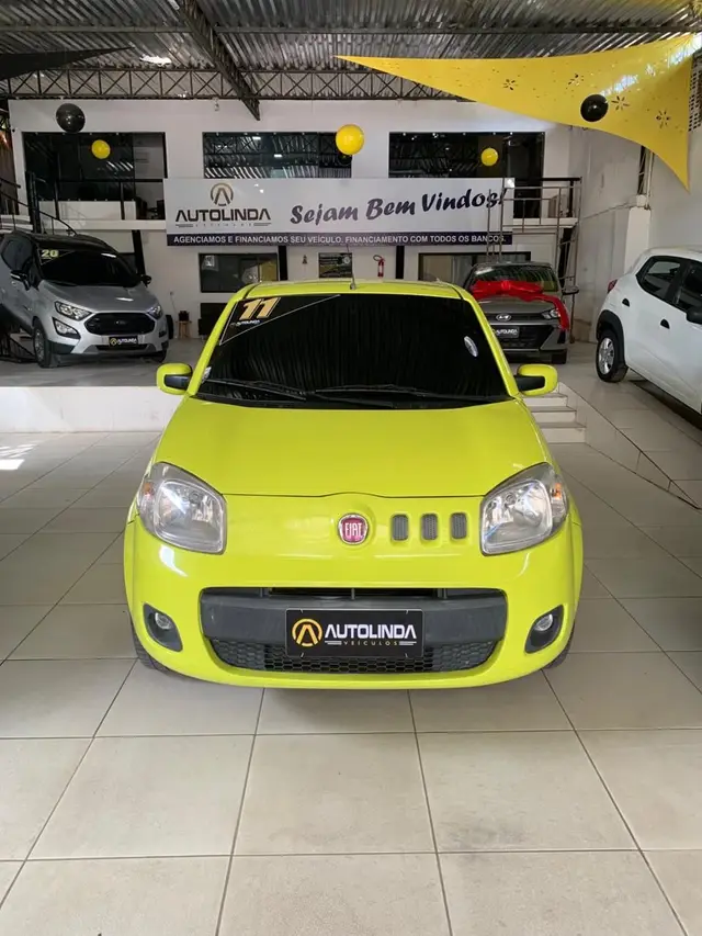 Carro Fiat Uno 2011 Vivace 1.0 8V (Flex) 4p