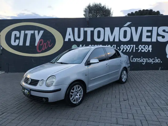 Carro Volkswagen Polo Sedan 2005 1.6 8V (Flex)