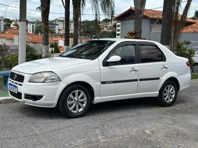 Carro Fiat Siena 2012 1.4 8V (Tetrafuel)
