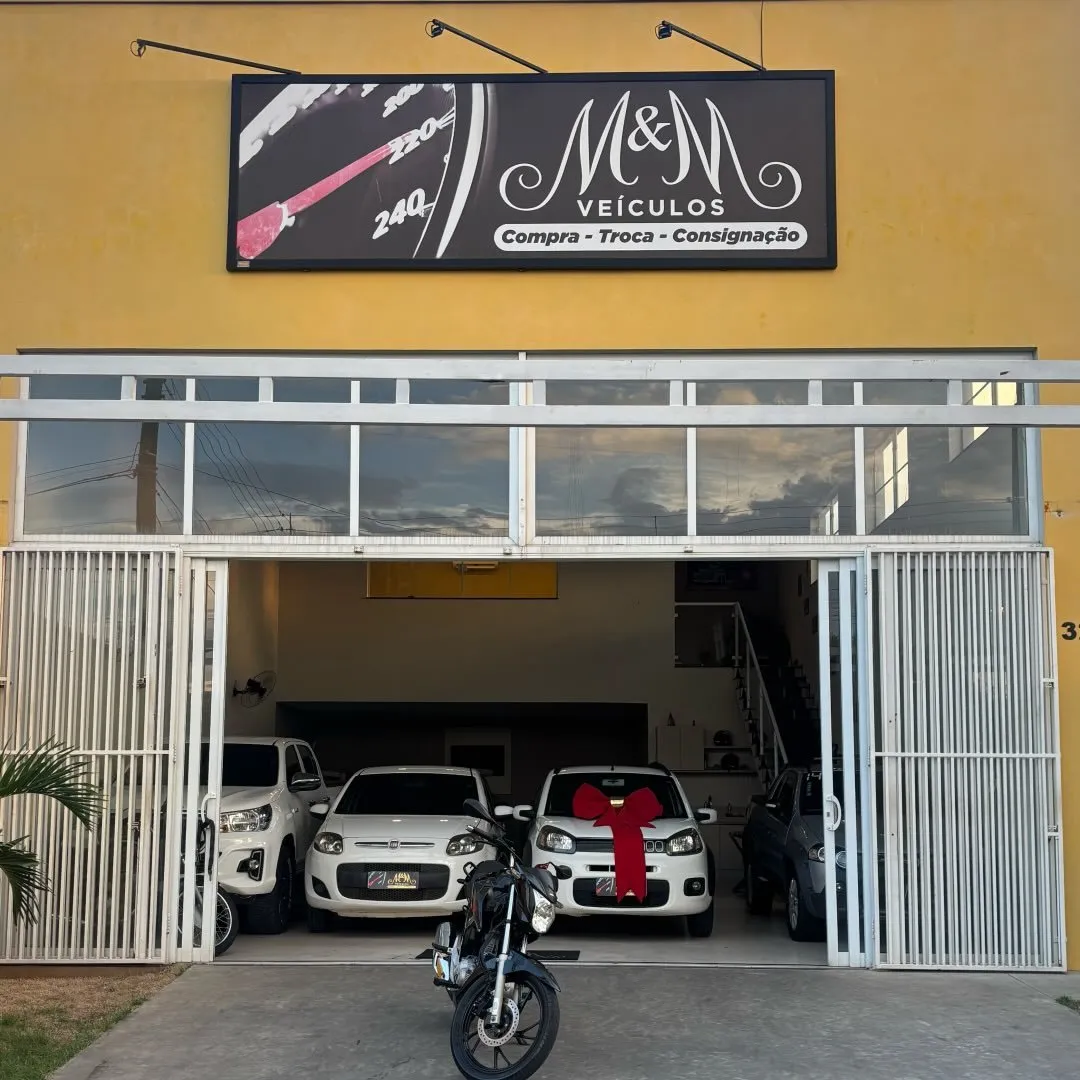 Fachada da loja  M&M Veiculos - Limeira - SP