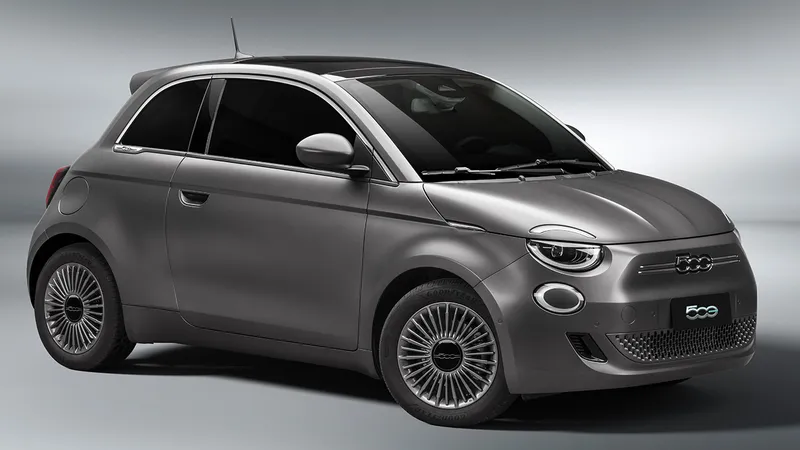 Fiat 500e: elétrico com porte de Mobi será mais caro que a Toro 