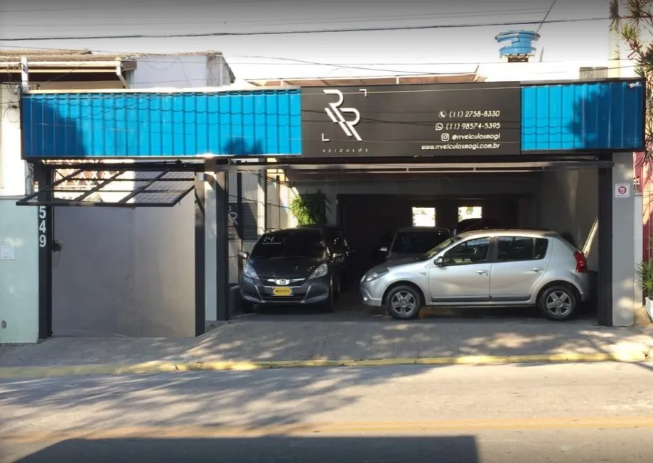 Fachada da loja RR VEÍCULOS - Mogi das Cruzes - SP