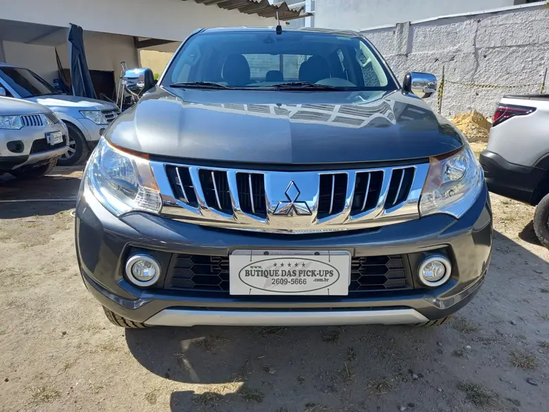 Mitsubishi L200 Triton Sport Sport 2.4 DID-H HPE 4WD (Aut)