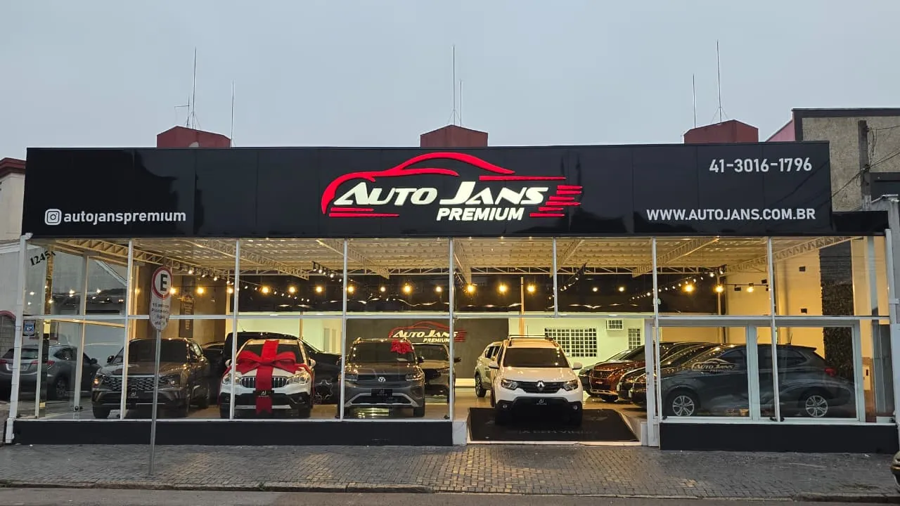 Fachada da loja Bob Motors - Curitiba - PR
