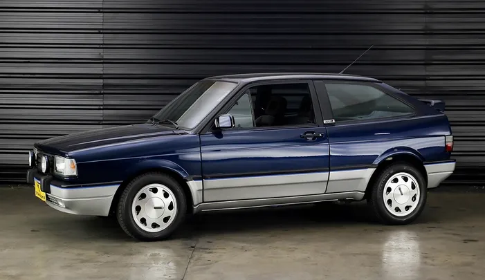 Conheça dez modelos que revolucionaram a indústria automobilística nacional com equipamentos que se tornaram comuns nos dias atuais