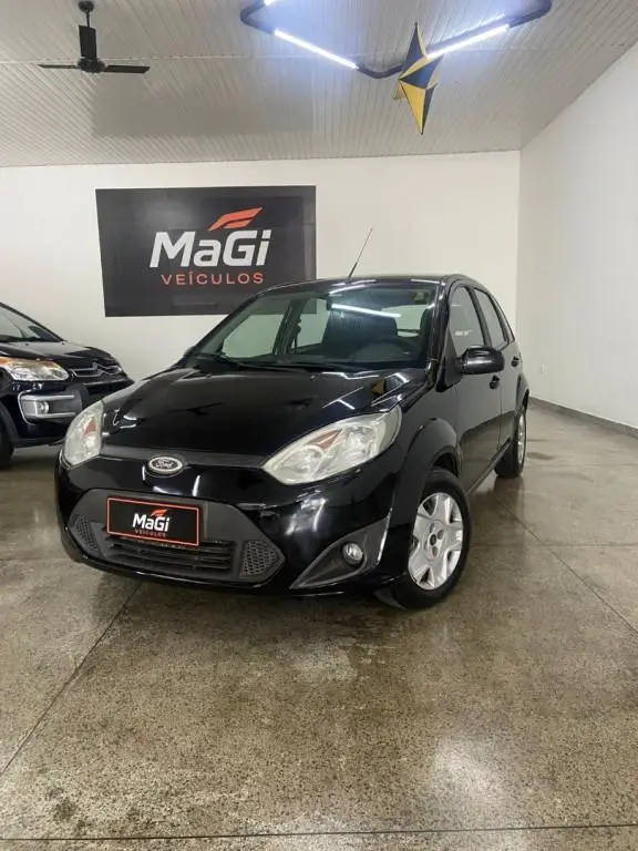 Carro Ford Fiesta Hatch 2014 SE 1.0 RoCam (Flex)