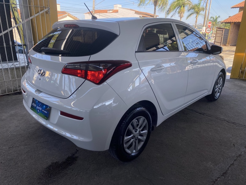 Hyundai HB20 1.0 Unique (Flex)