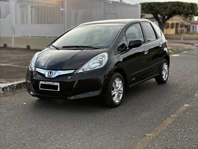 Carro Honda Fit 2013 LX 1.4 (flex)