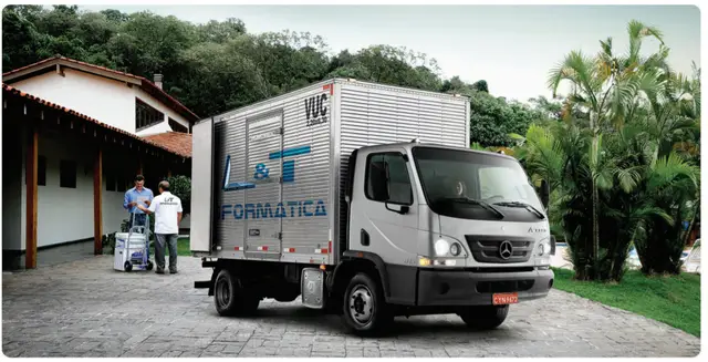 Carro Mercedes-Benz Accelo 2022 815/46 C.EST