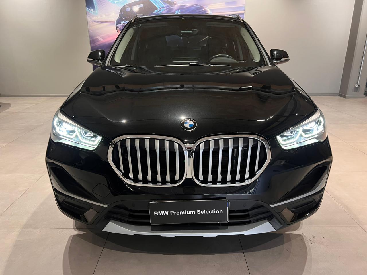 BMW-X1-sDrive20i X-Line 2.0 Turbo (Flex) (Aut)