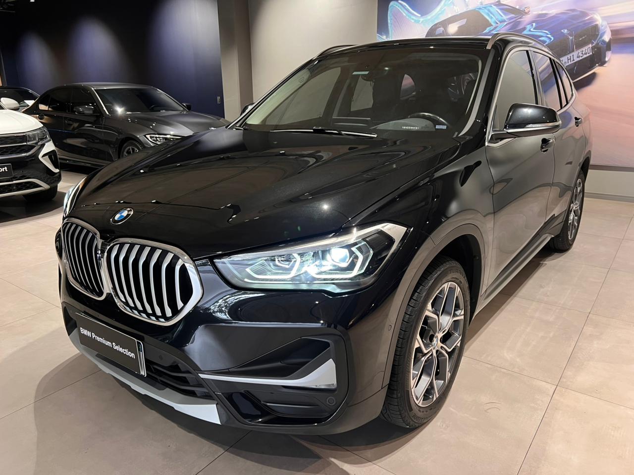 BMW-X1-sDrive20i X-Line 2.0 Turbo (Flex) (Aut)