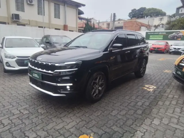 Carro Jeep Commander 2024 Overland 1.3 T270