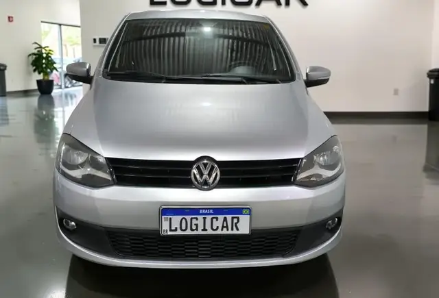 Carro Volkswagen Fox 2012 1.6 VHT (Flex)
