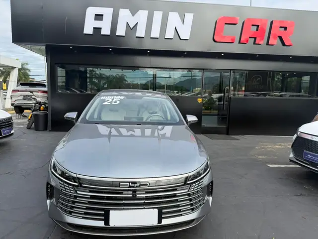 Carro BYD King 2025 DM-i GS