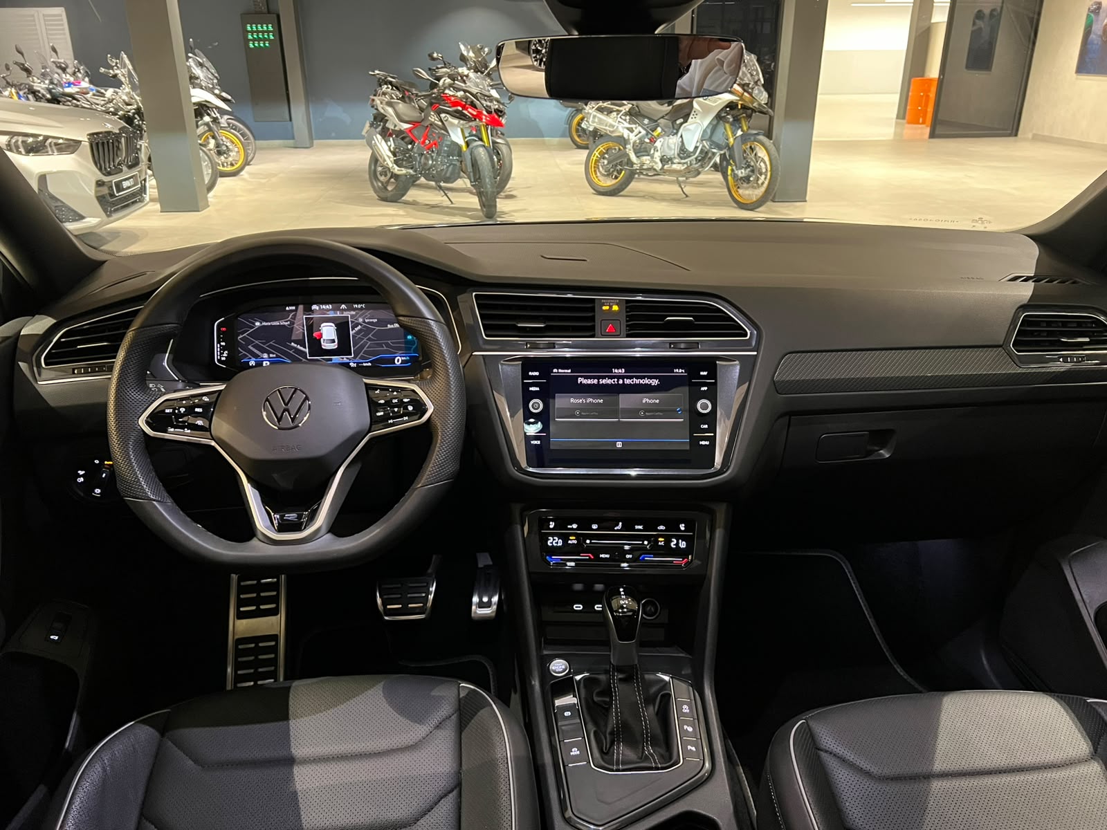 Volkswagen-Tiguan-2.0 350 TSI Allspace R-Line 4WD