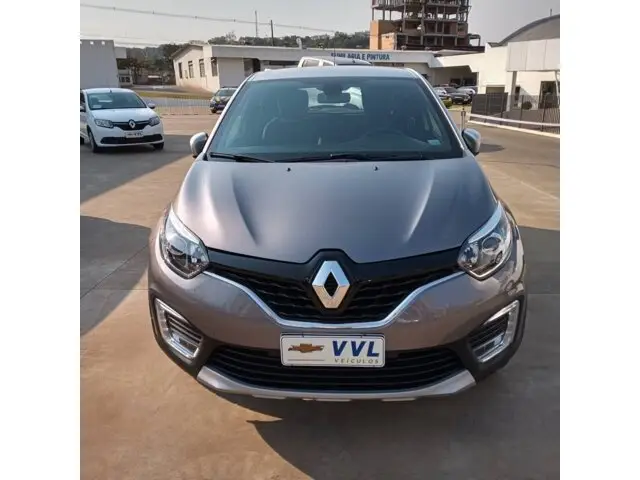 Carro Renault Captur 2020 BOSE 1.6 16v SCe CVT (Flex)