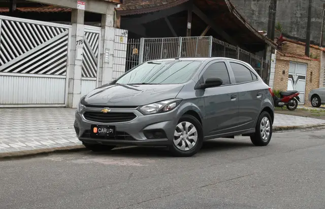 Carro Chevrolet Onix 2020 1.0 Joy SPE/4