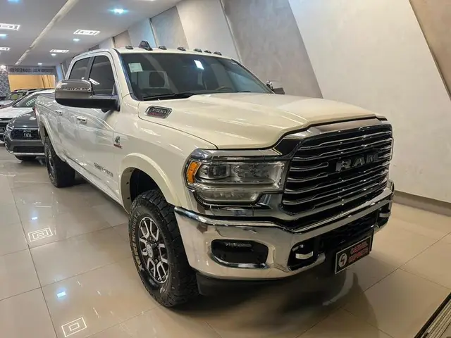 Carro Ram 3500 2022 Limited Longhorn 6.7
