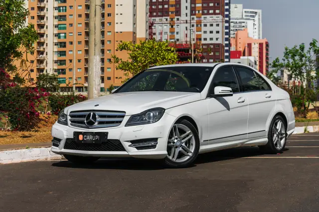 Carro Mercedes-Benz Classe C 2014 C 250 Sport 1.8 CGI Turbo