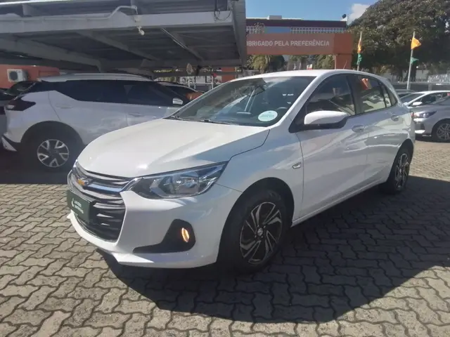 Carro Chevrolet Onix Plus 2025 LT 1.0