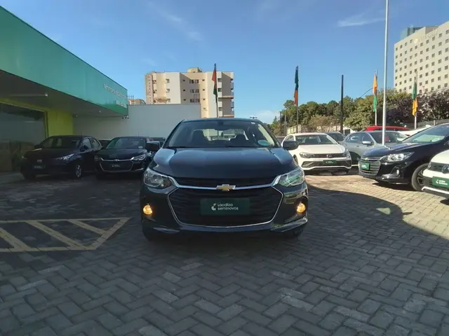 Carro Chevrolet Onix Plus 2025 LT 1.0