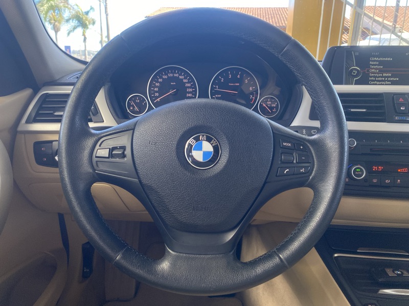 BMW 320i 320i 2.0