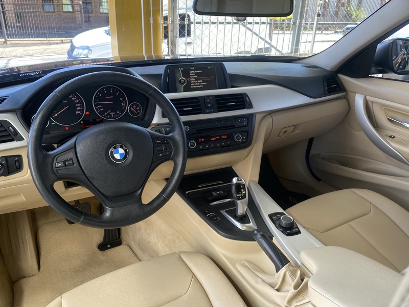 BMW 320i 320i 2.0