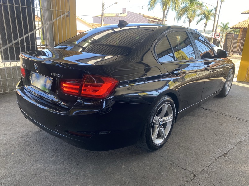 BMW 320i 320i 2.0
