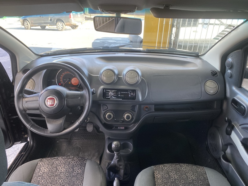 Fiat Uno Vivace 1.0 8V (Flex) 2p