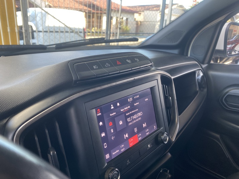 Fiat Strada Freedom 1.3 CS Plus (Flex)