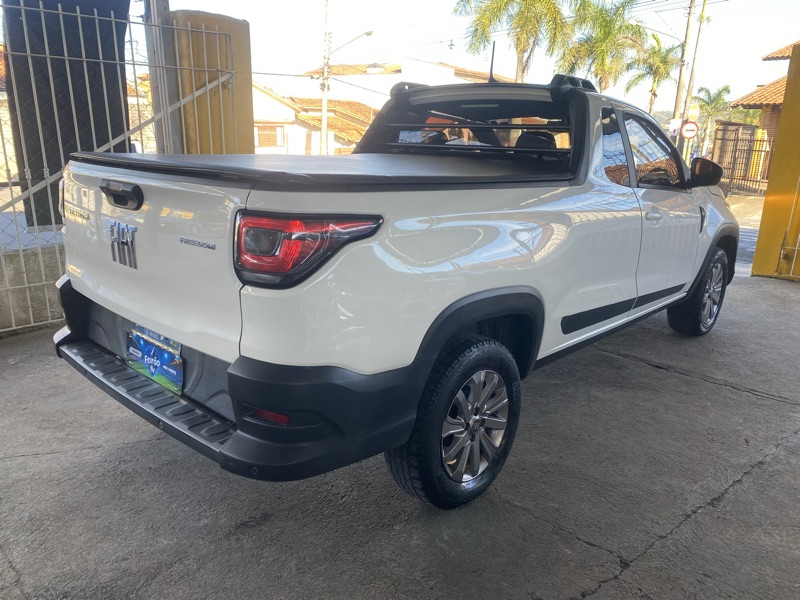 Fiat Strada Freedom 1.3 CS Plus (Flex)
