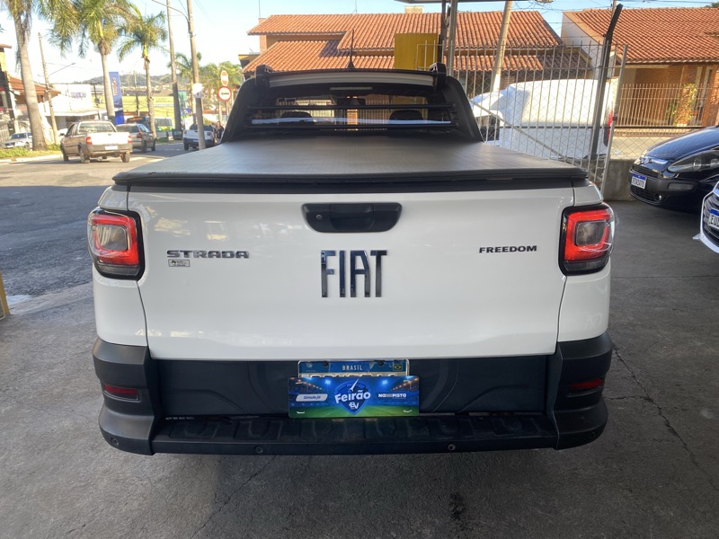 Fiat Strada Freedom 1.3 CS Plus (Flex)