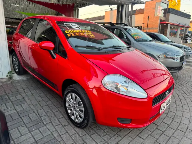 Carro Fiat Punto 2012 Attractive 1.4 (Flex)