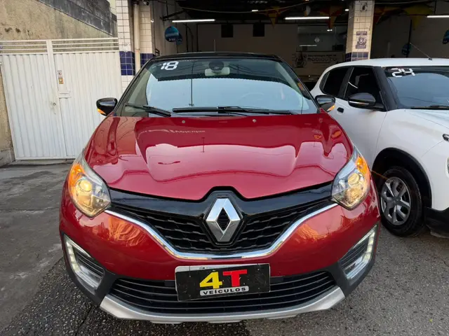 Carro Renault Captur 2018 Intense 1.6 16v SCe CVT (Flex)