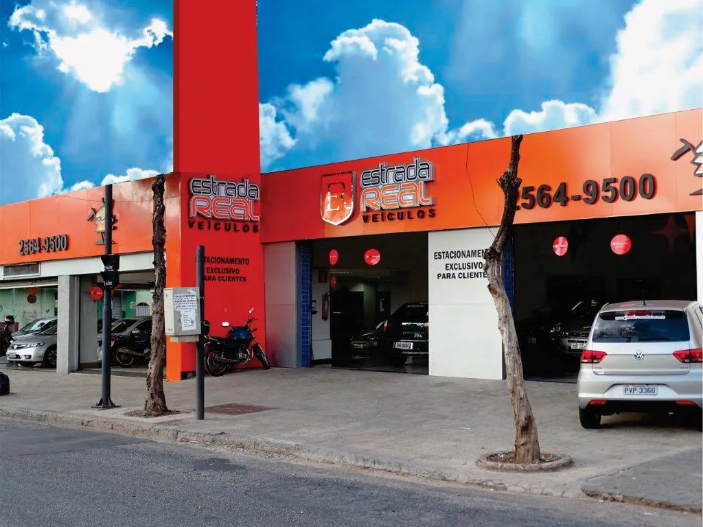 Fachada da loja Veículos à venda em Estrada Real Barreiro - Contagem - MG
