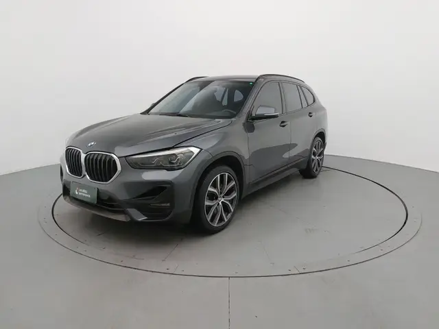 Carro BMW X1 2022 sDrive20i 2.0 Turbo (Aut.)