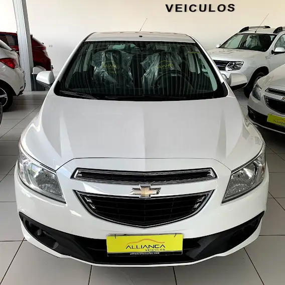Carro Chevrolet Onix 2014 1.0 LT SPE/4