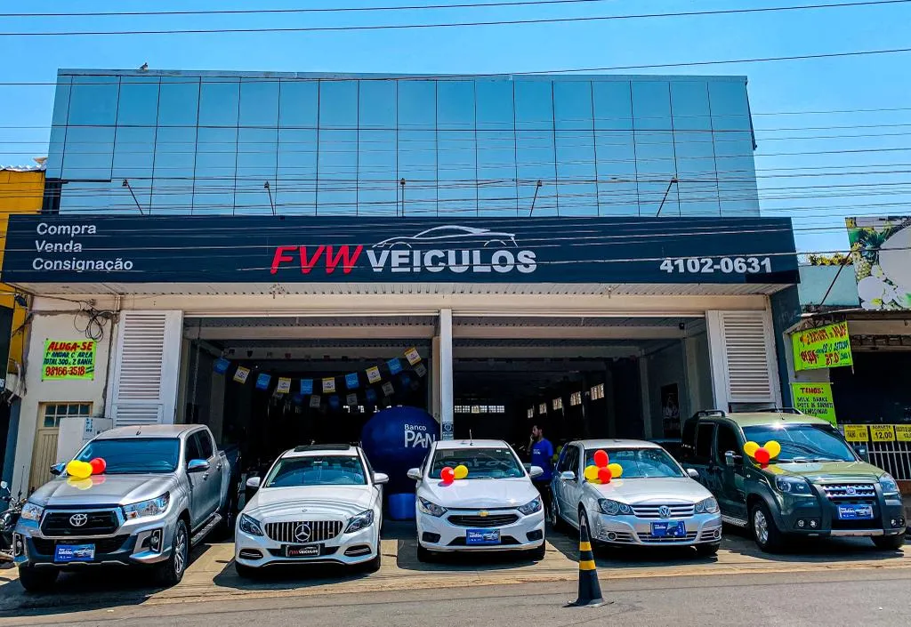 Fachada da loja FVW VEICULOS - Águas Lindas de Goiás - GO