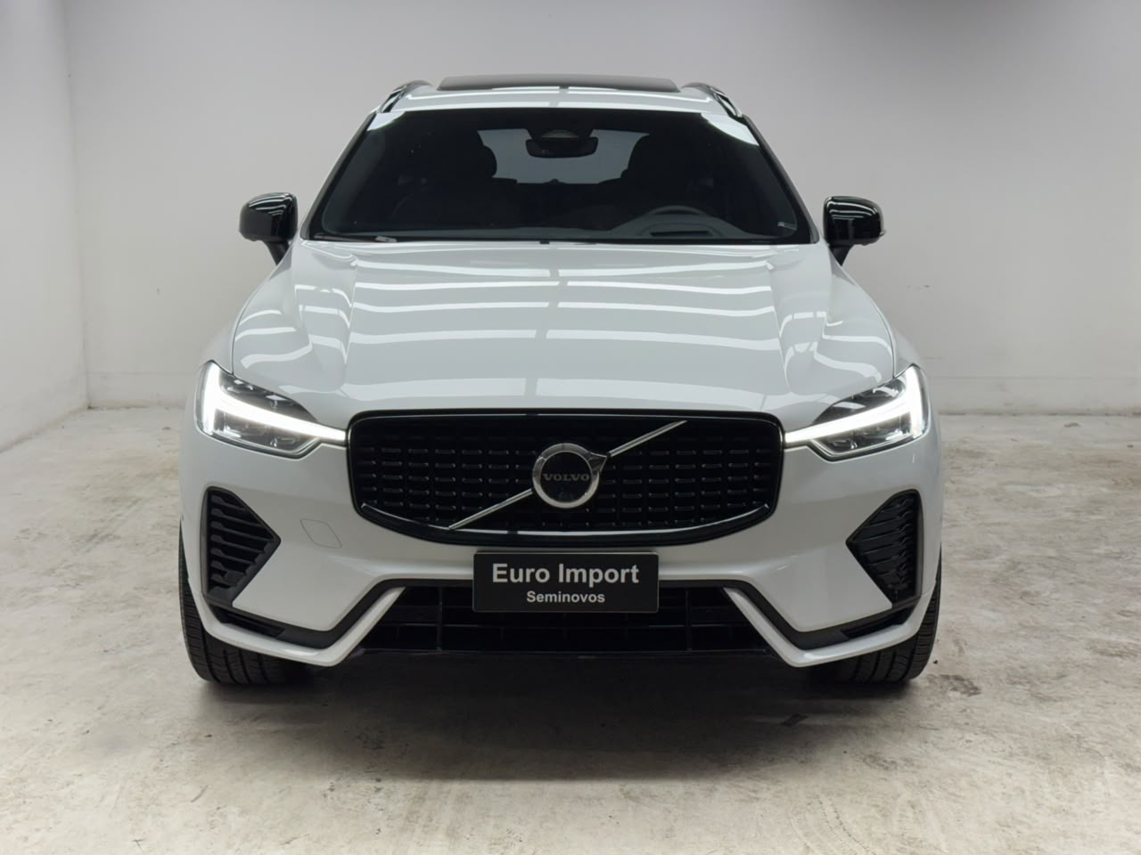 Volvo-XC60-Recharge Ultimate Dark 2.0