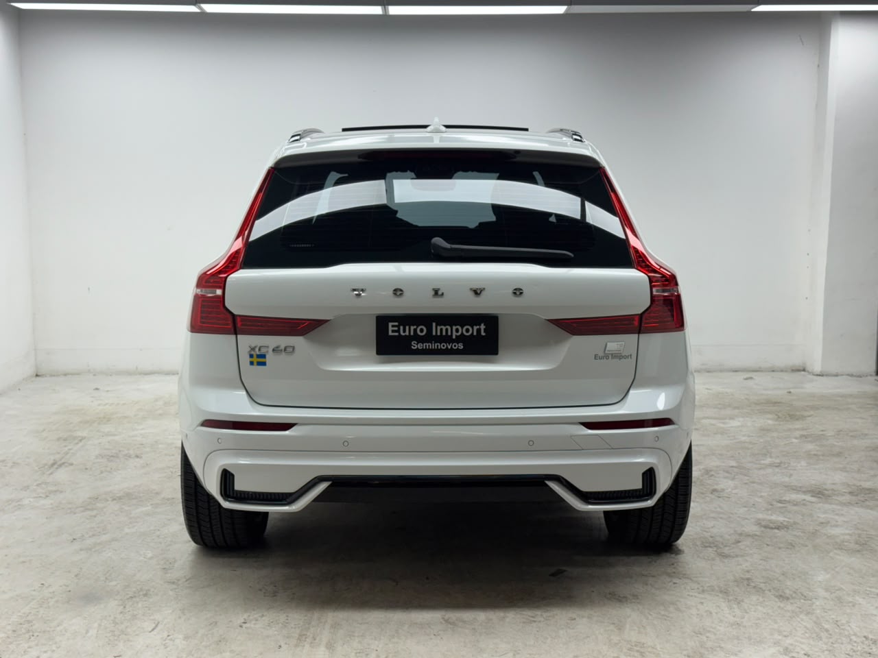 Volvo-XC60-Recharge Ultimate Dark 2.0
