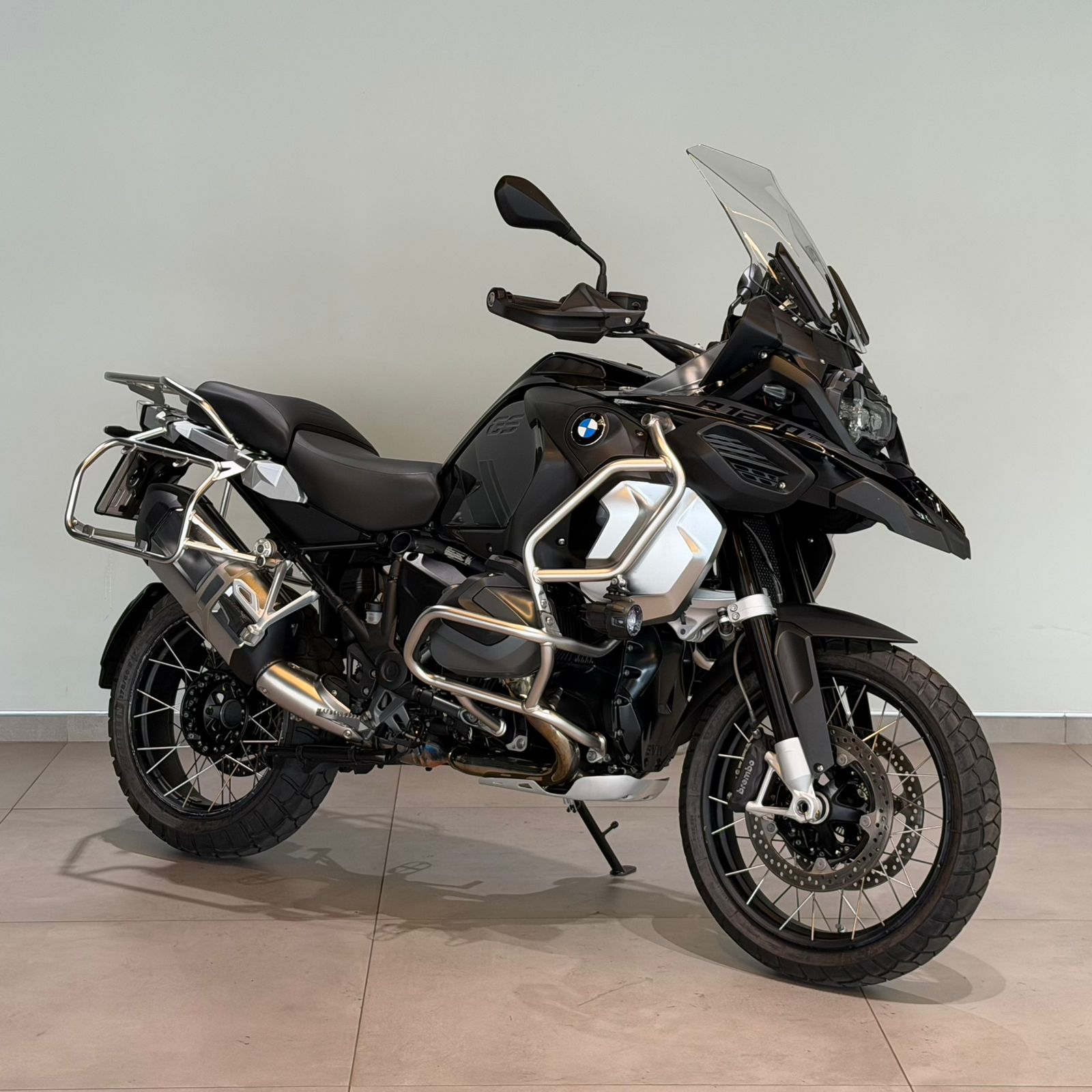BMW Motorrad-R 1250 GS-Adventure Premium Triple Black