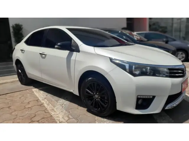 Carro Toyota Corolla 2017 2.0 Dynamic Multi-Drive S (Flex)