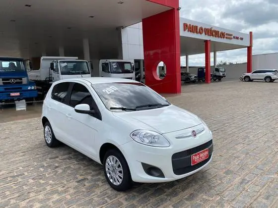 Carro Fiat Palio 2017 Attractive 1.0 Evo (Flex)