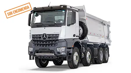 Carro Mercedes-Benz Arocs 2022 4851/45 8X4 (aut)