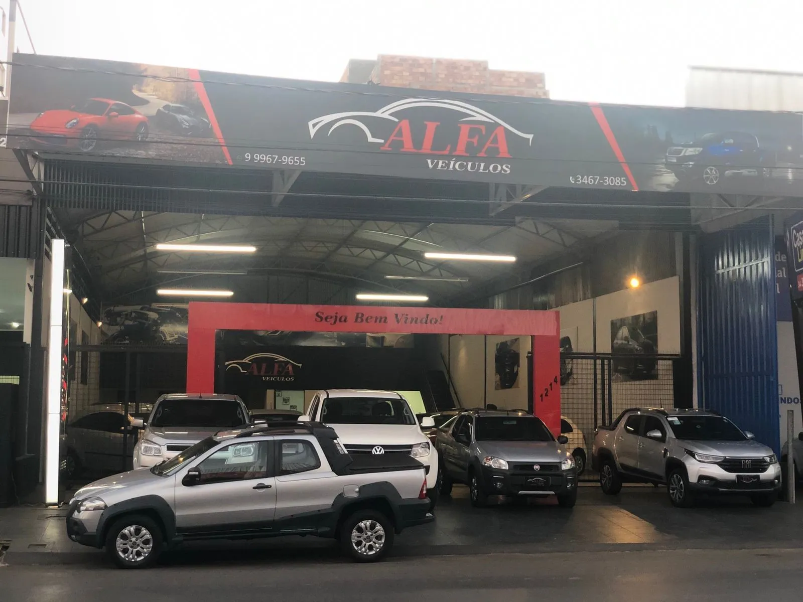 Fachada da loja Veículos à venda em ALFA VEICULOS - Patos de Minas - MG | Mobiauto