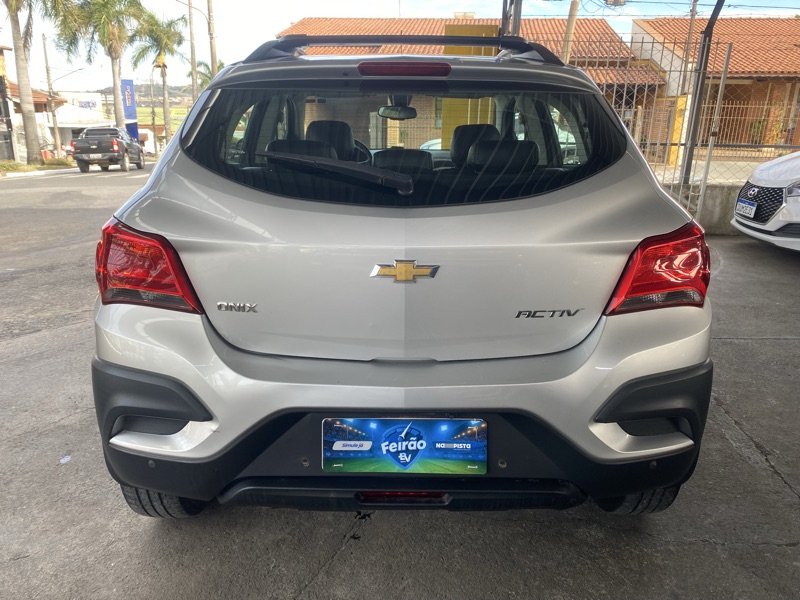 Chevrolet Onix Activ 1.4 (Aut.)