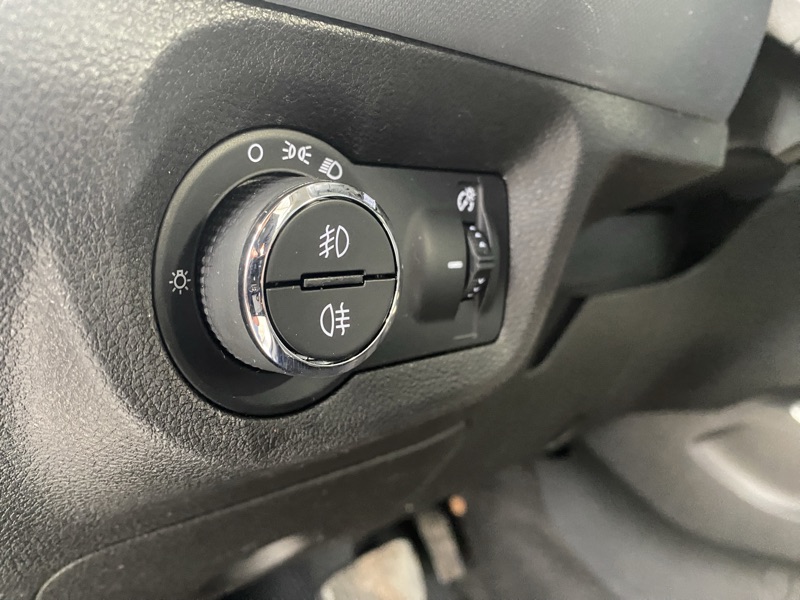 Chevrolet Onix Activ 1.4 (Aut.)