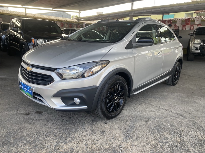 Chevrolet Onix Activ 1.4 (Aut.)