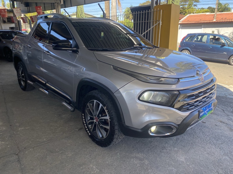 Fiat Toro 2.0 TDI Volcano Auto 4WD